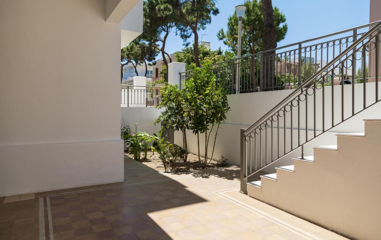 Angelana Luxury Apartments Rhodes City Екстериор снимка