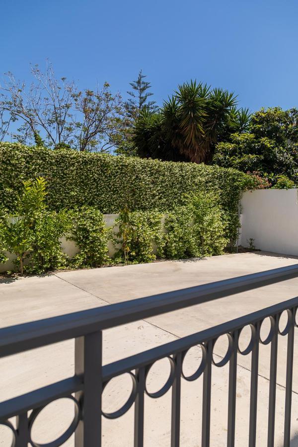 Angelana Luxury Apartments Rhodes City Екстериор снимка